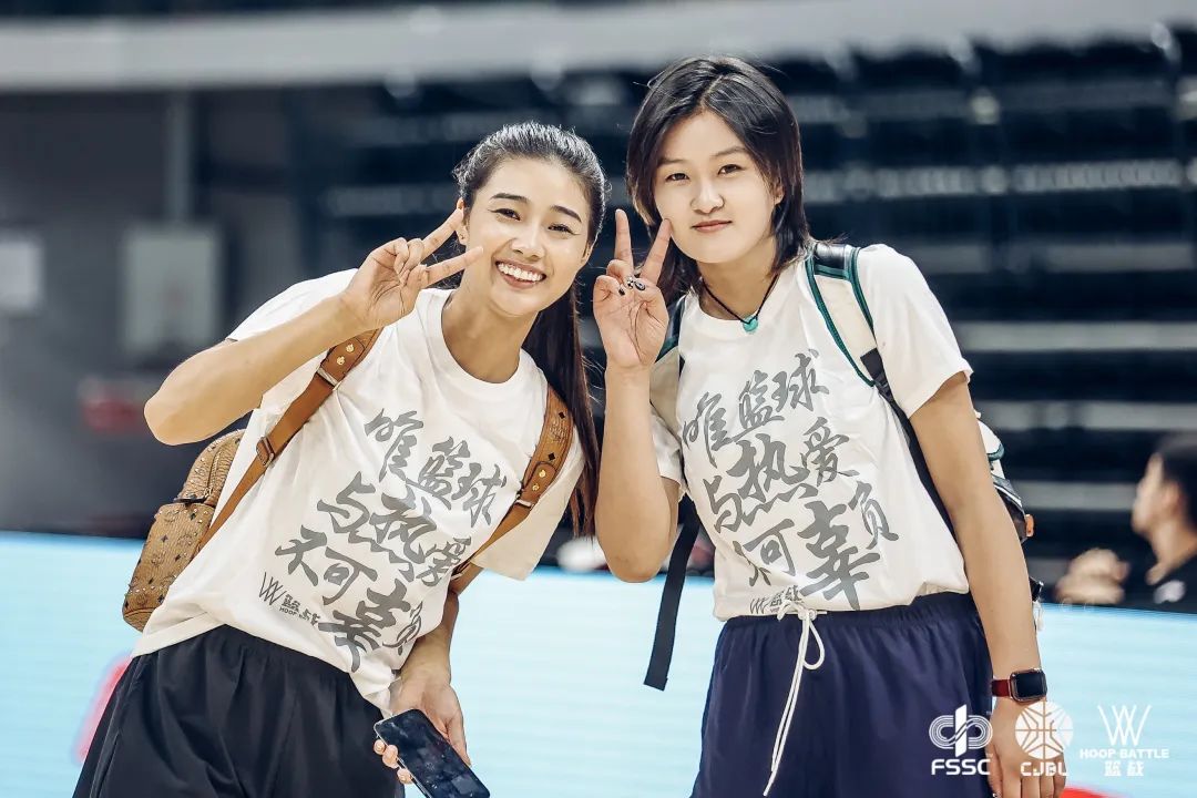 95后女教练于红俊率队夺冠 成为湖南赤木晴子