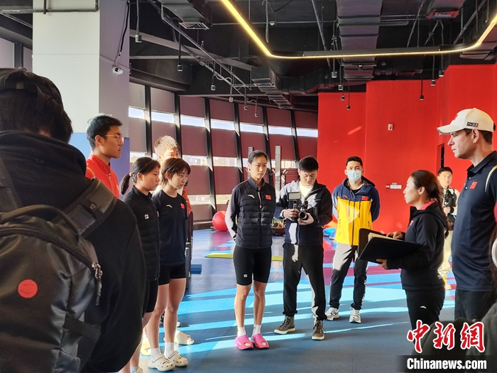 高亭宇复出首秀第四 韩梅摘铜创历史中国速滑队